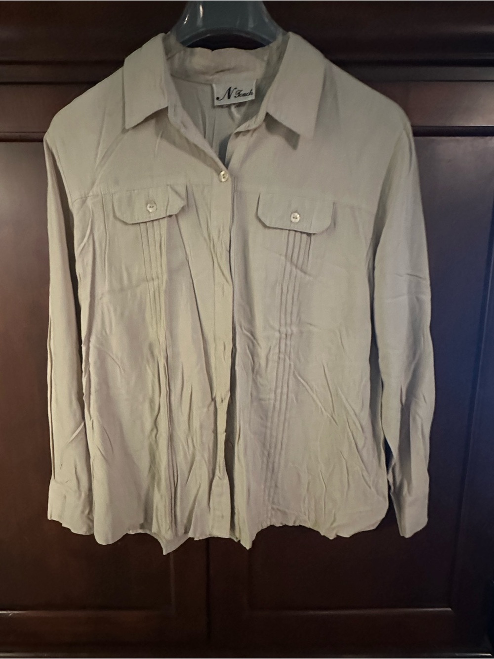 N Touch Women's Cream Button-Front Blouse